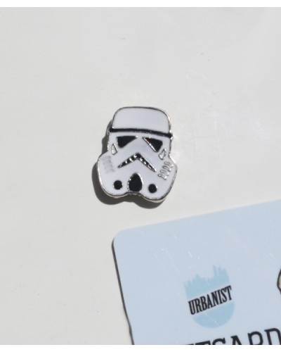 Металевий пін Trooper White